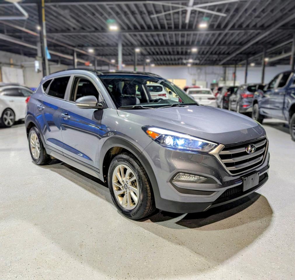 2017 Hyundai Tucson AWD 4dr 2.0L LIMITED Photo2