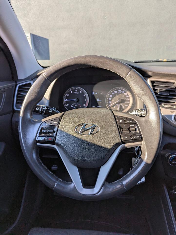 2017 Hyundai Tucson AWD 4DR 1.6L LIMITED Photo
