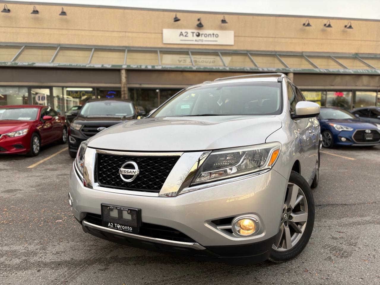 Used 2014 Nissan Pathfinder 4WD 4dr for sale in Toronto, ON