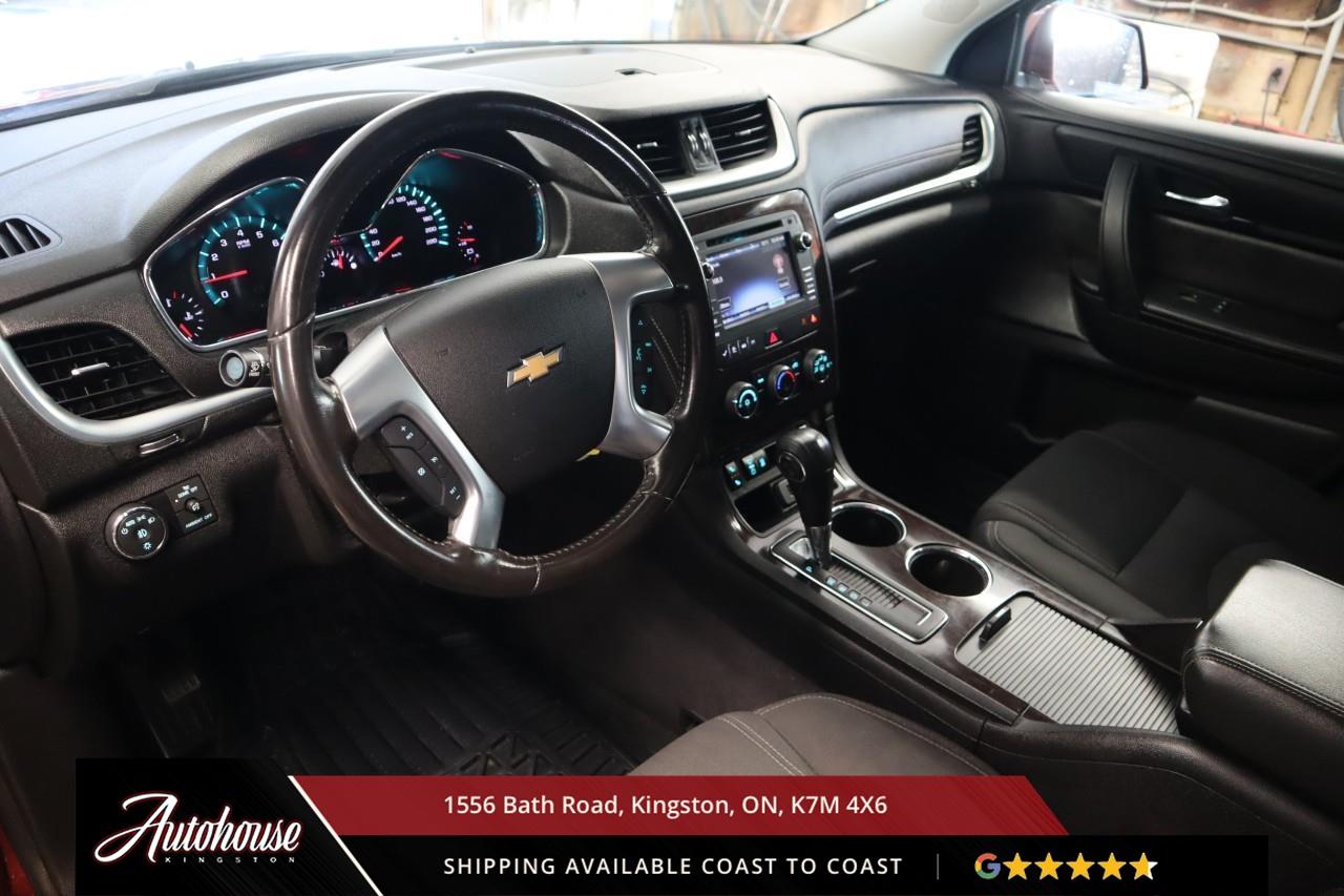 2017 Chevrolet Traverse 1LT REMOTE START- 3RD ROW SEATING Photo