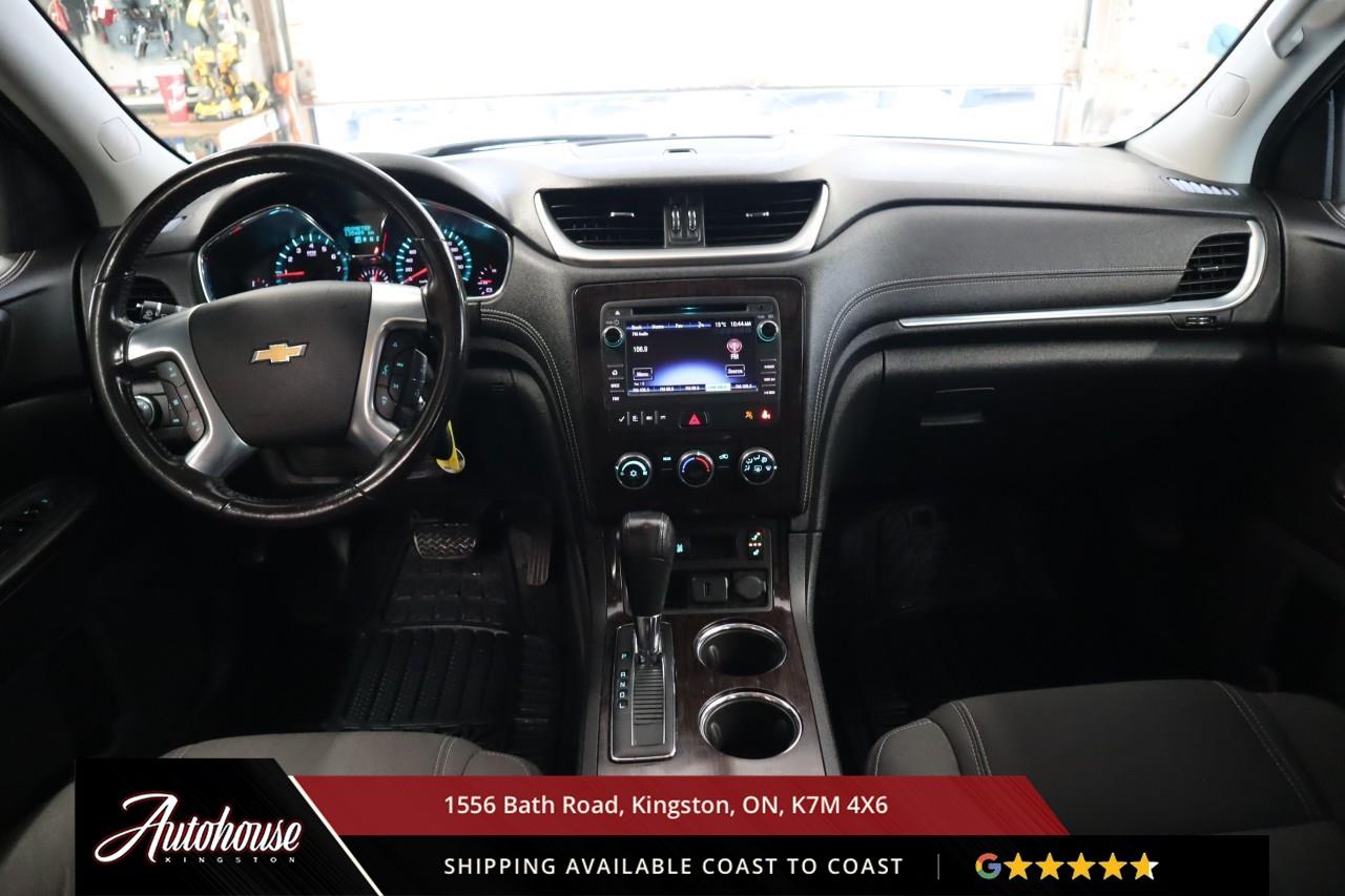 2017 Chevrolet Traverse 1LT REMOTE START- 3RD ROW SEATING Photo
