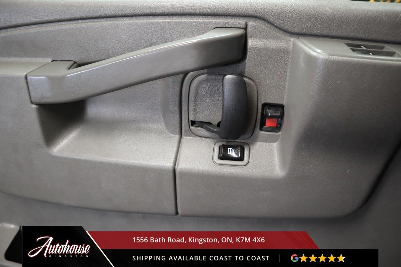 2014 RAM 1500 ST THE PAINTERS SPECIAL Photo