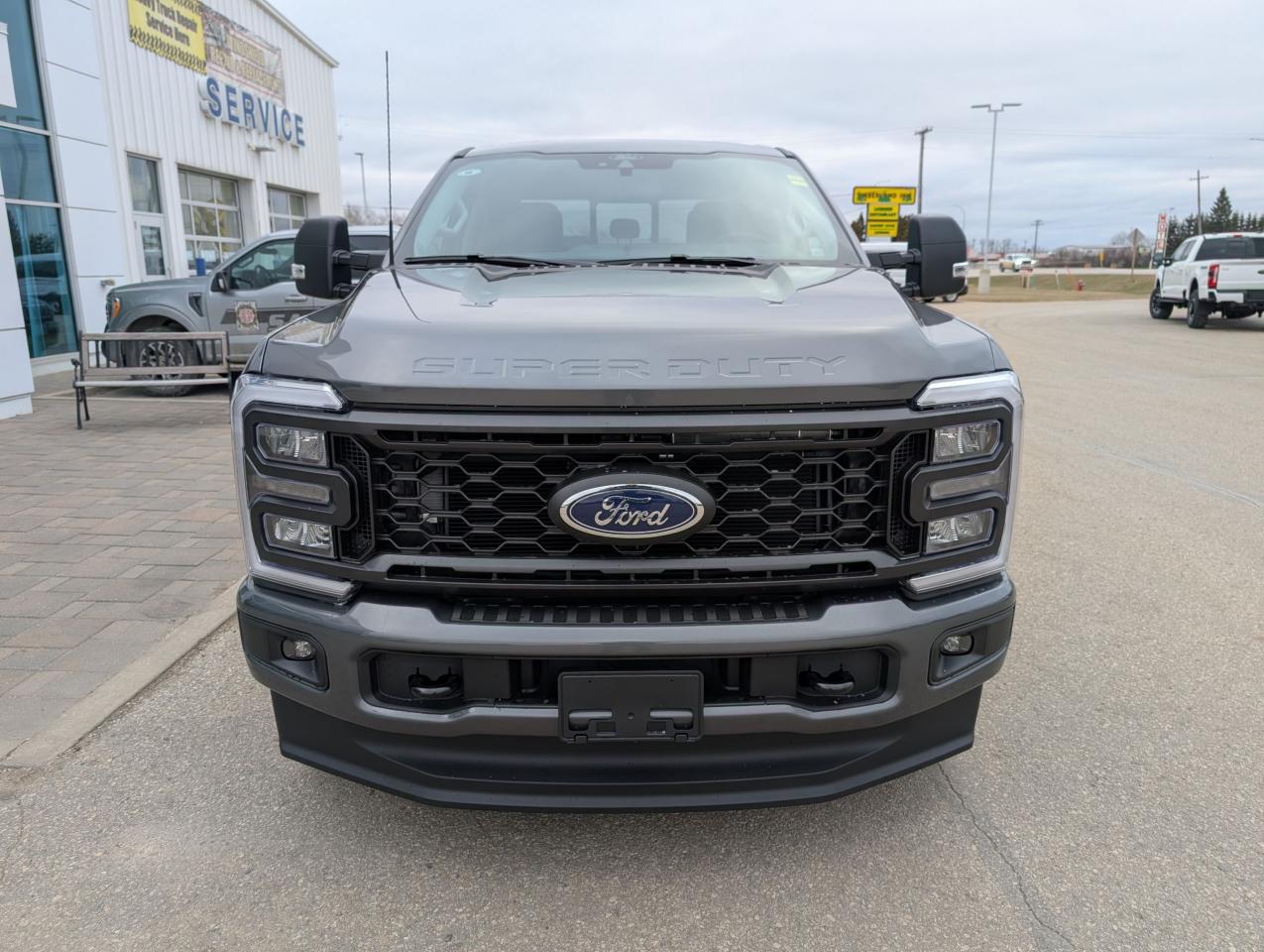 2026 Ford F-250 Super Duty SRW XL Photo2