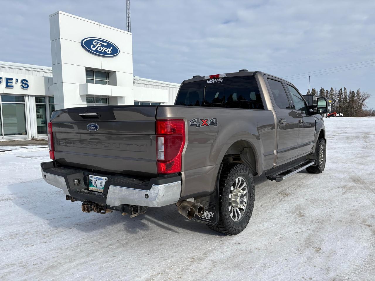 2021 Ford F-350 Super Duty SRW LARIAT 4WD CREW CAB 6.75' BOX Photo4