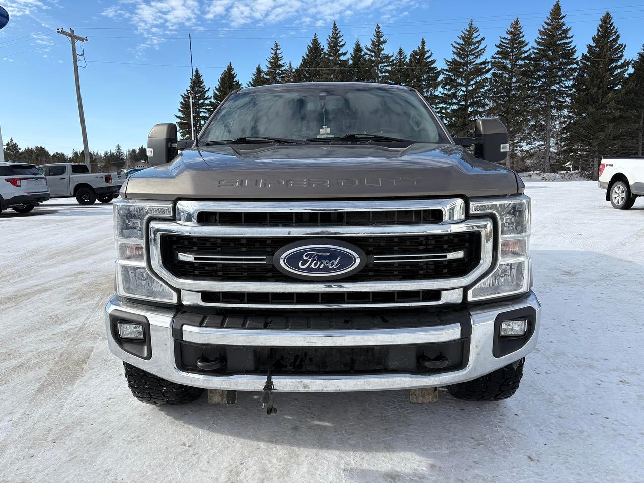 2021 Ford F-350 Super Duty SRW LARIAT 4WD CREW CAB 6.75' BOX Photo2