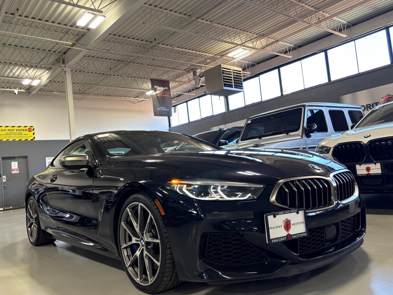 2019 BMW 8 Series M850i xDrive|COUPE|MPERFORMANCEV8|CARBONCORE|HUD|+ - Photo #2