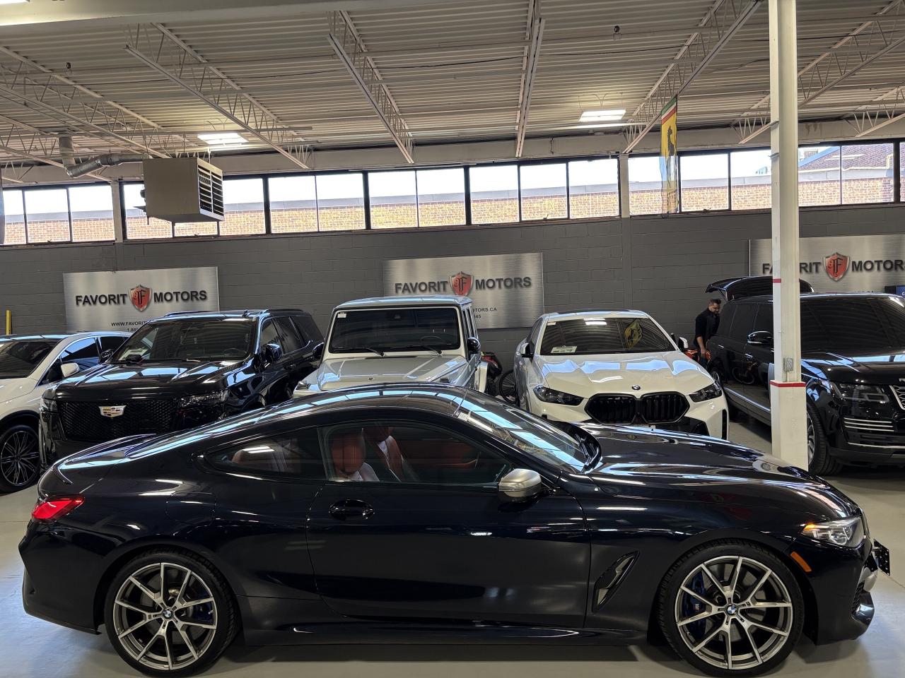 2019 BMW 8 Series M850i xDrive|COUPE|MPERFORMANCEV8|CARBONCORE|HUD|+ Photo