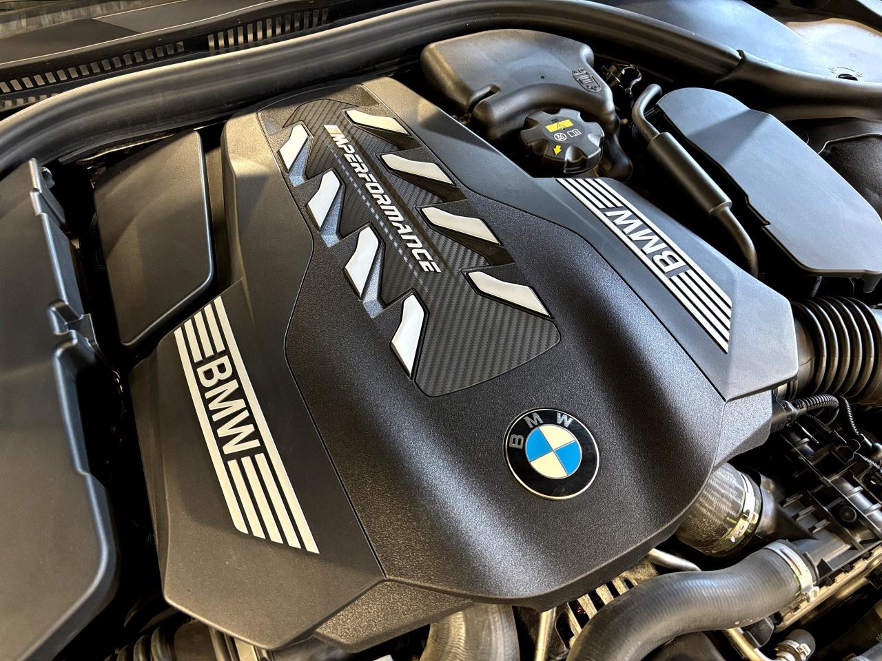 2019 BMW 8 Series M850i xDrive|COUPE|MPERFORMANCEV8|CARBONCORE|HUD|+ Photo2