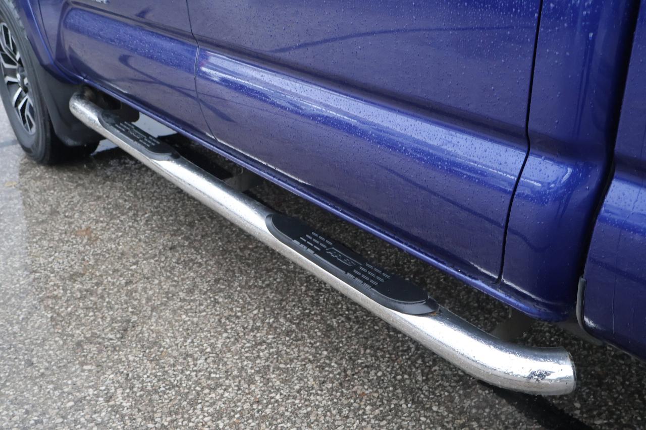 2023 Toyota Tacoma | Heated Mirrors | Photo