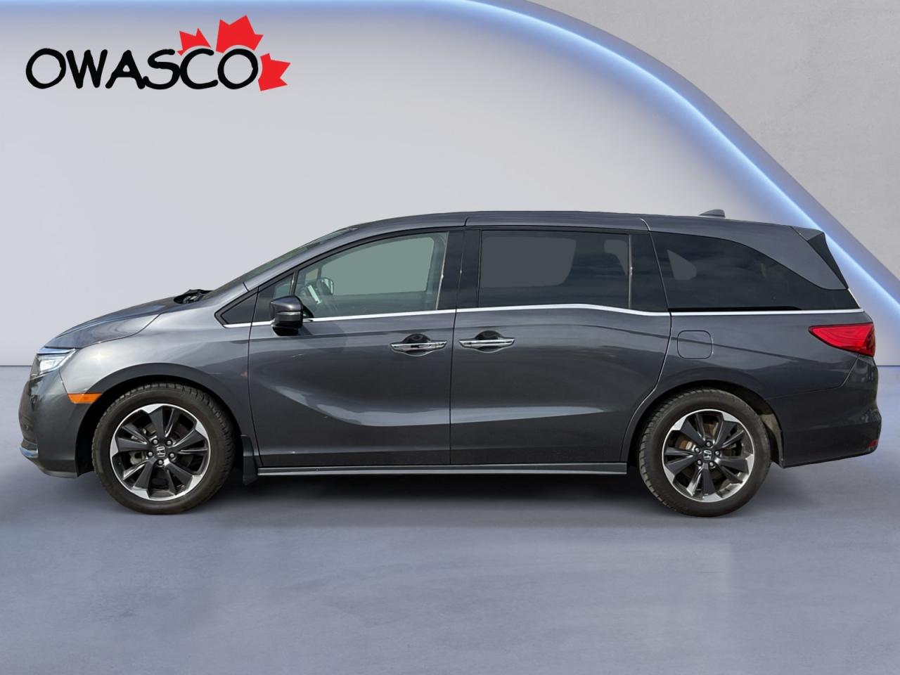 2023 Honda Odyssey 3.5L Touring! Sunroof! FWD! Photo2