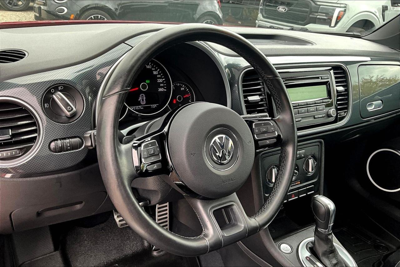 2012 Volkswagen Beetle 2.0T Turbo | Heated Leather | Sunroof | FWD Photo