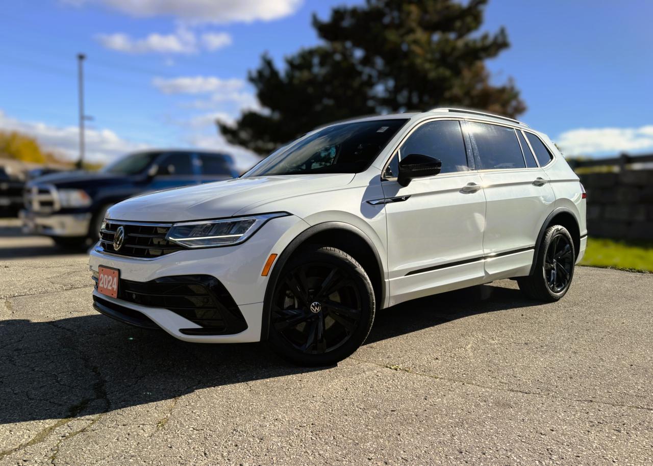 Used 2024 Volkswagen Tiguan Comfortline R-Line Black Edition 4MOTION for sale in Waterloo, ON