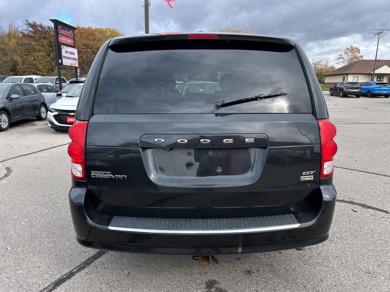 2019 Dodge Grand Caravan GT, POWER DOORS, REMOTE START, CLEAN CARFAX! - Photo #7