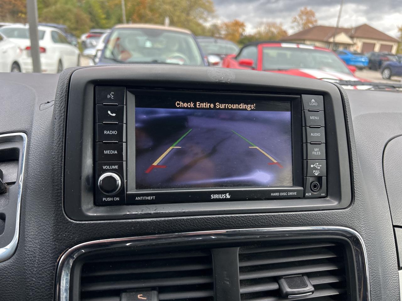 2019 Dodge Grand Caravan GT, POWER DOORS, REMOTE START, CLEAN CARFAX! Photo