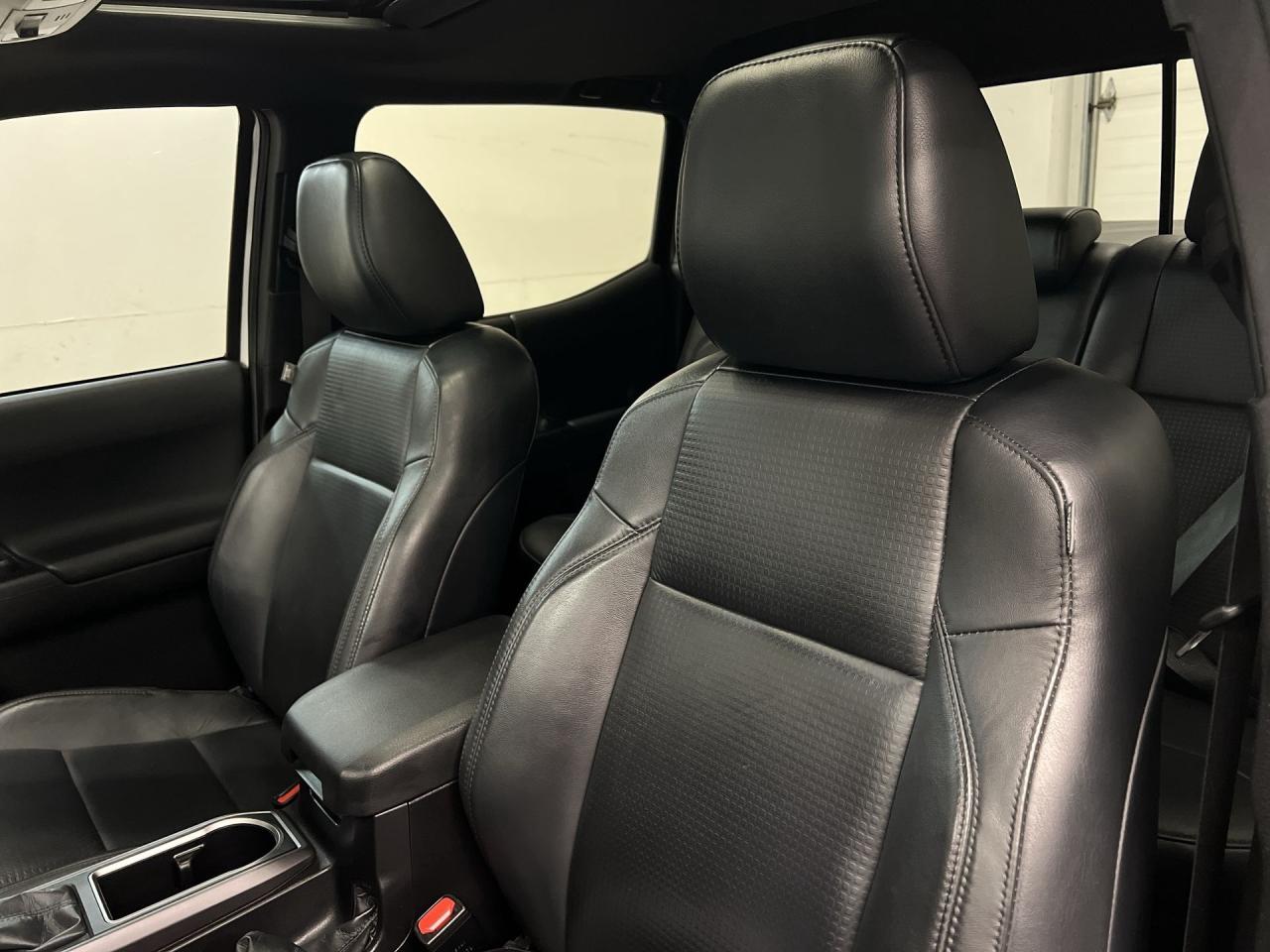 2023 Toyota Tacoma TRD OFF-ROAD PREMIUM 4X4 | DOUBLE CAB | LEATHER Photo