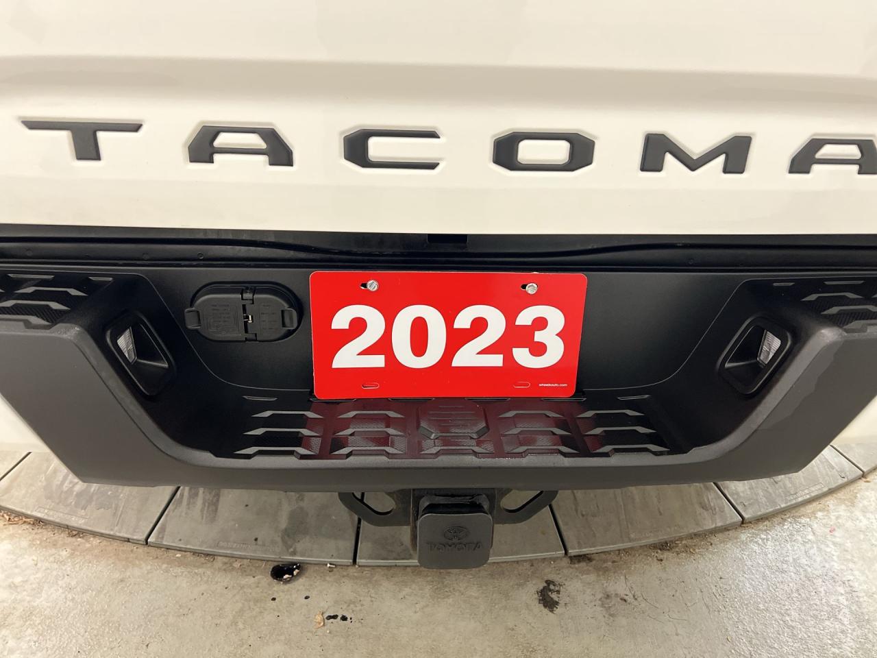 2023 Toyota Tacoma TRD OFF-ROAD PREMIUM 4X4 | DOUBLE CAB | LEATHER Photo