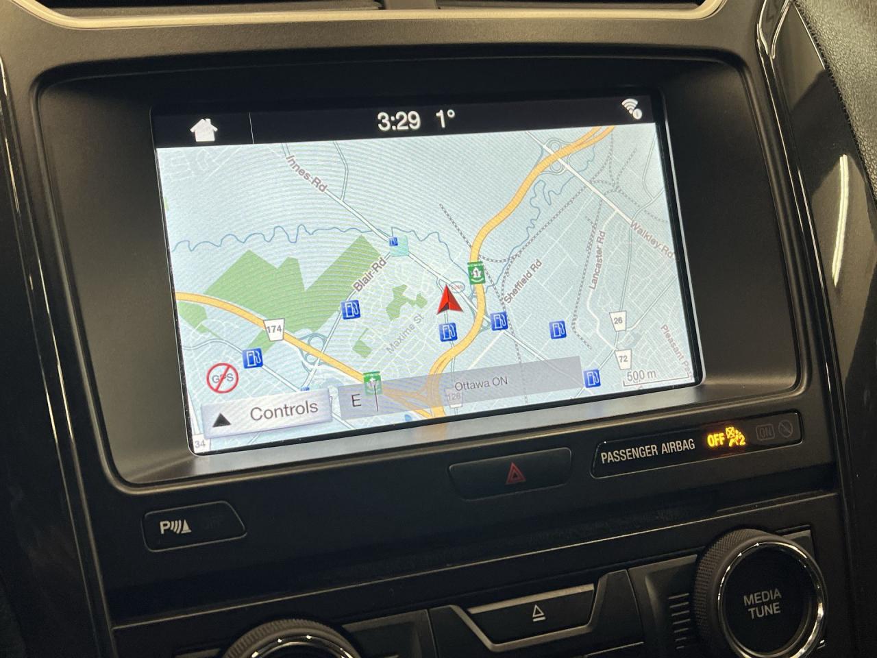 2018 Ford Explorer XLT AWD | LEATHER | LOW KMS | 290HP V6 | 6-PASS Photo