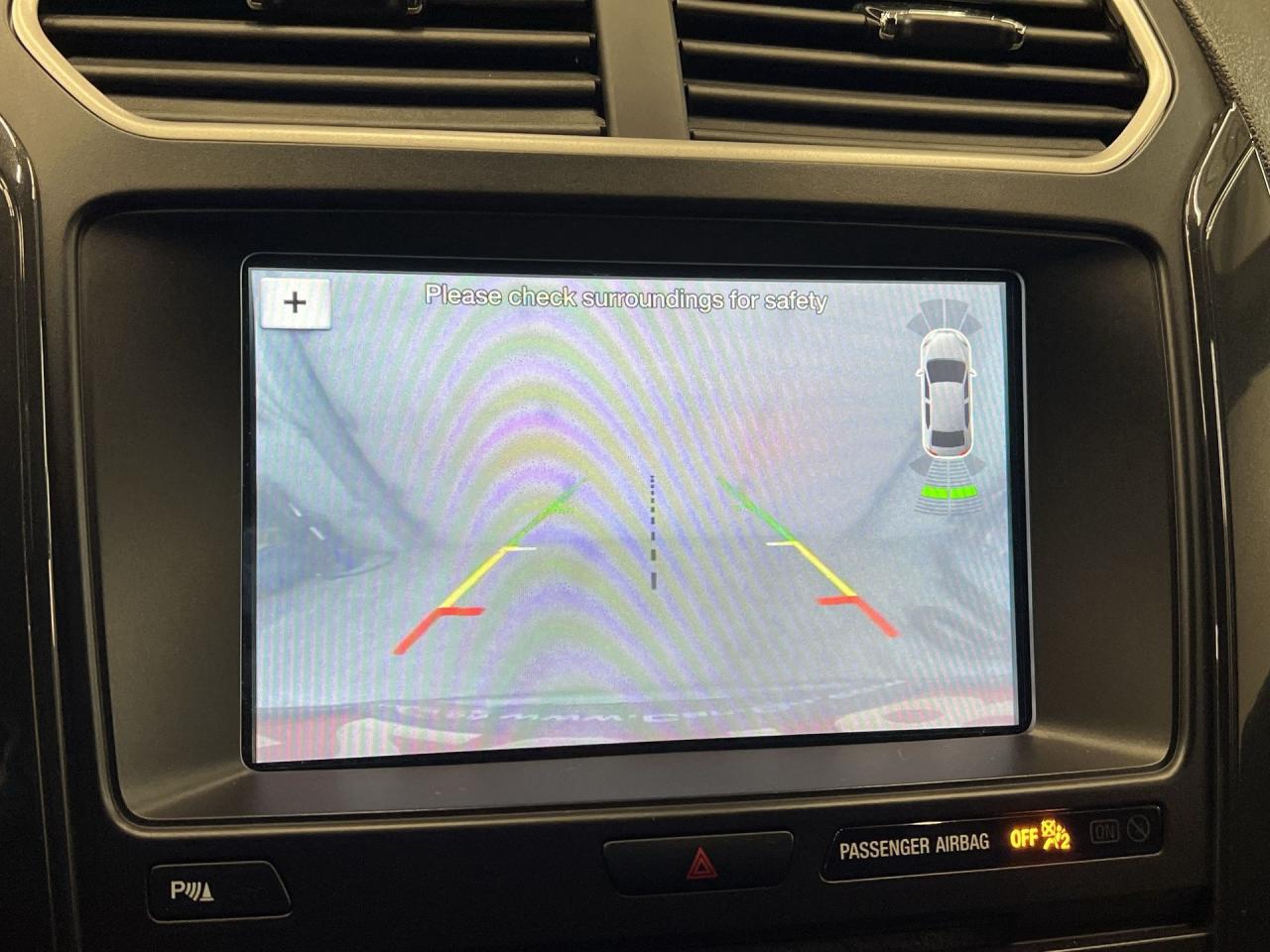 2018 Ford Explorer XLT AWD | LEATHER | LOW KMS | 290HP V6 | 6-PASS Photo