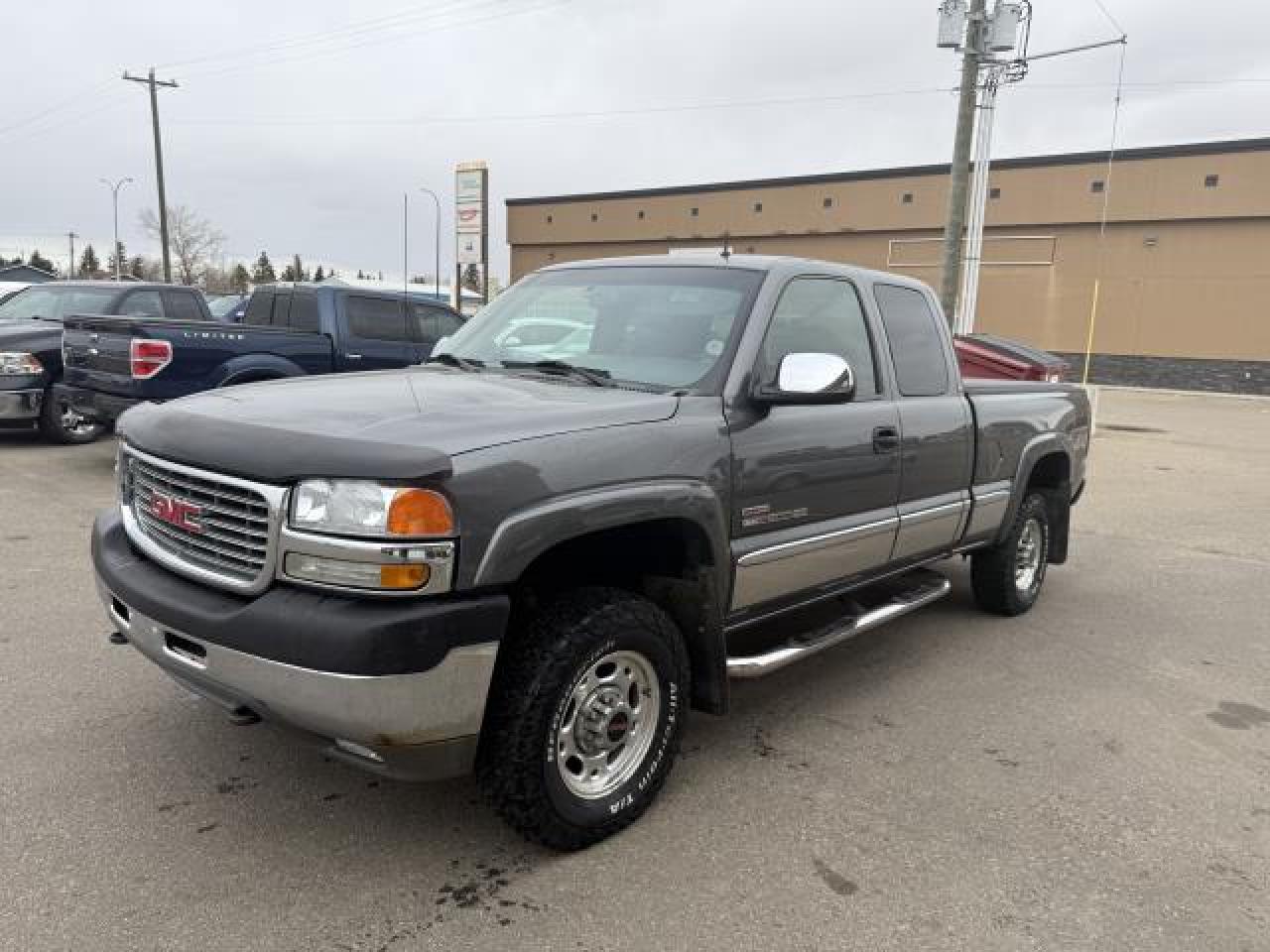 2002 GMC Sierra 2500 HD SLT EXT. CAB SHORT B - Photo #6