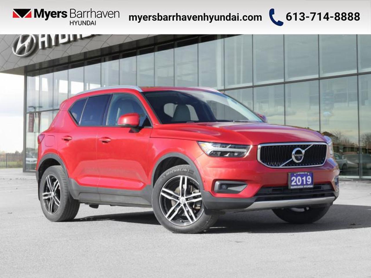 Used 2019 Volvo XC40 T5 AWD Momentum  - Heated Seats - $199 B/W for sale in Nepean, ON