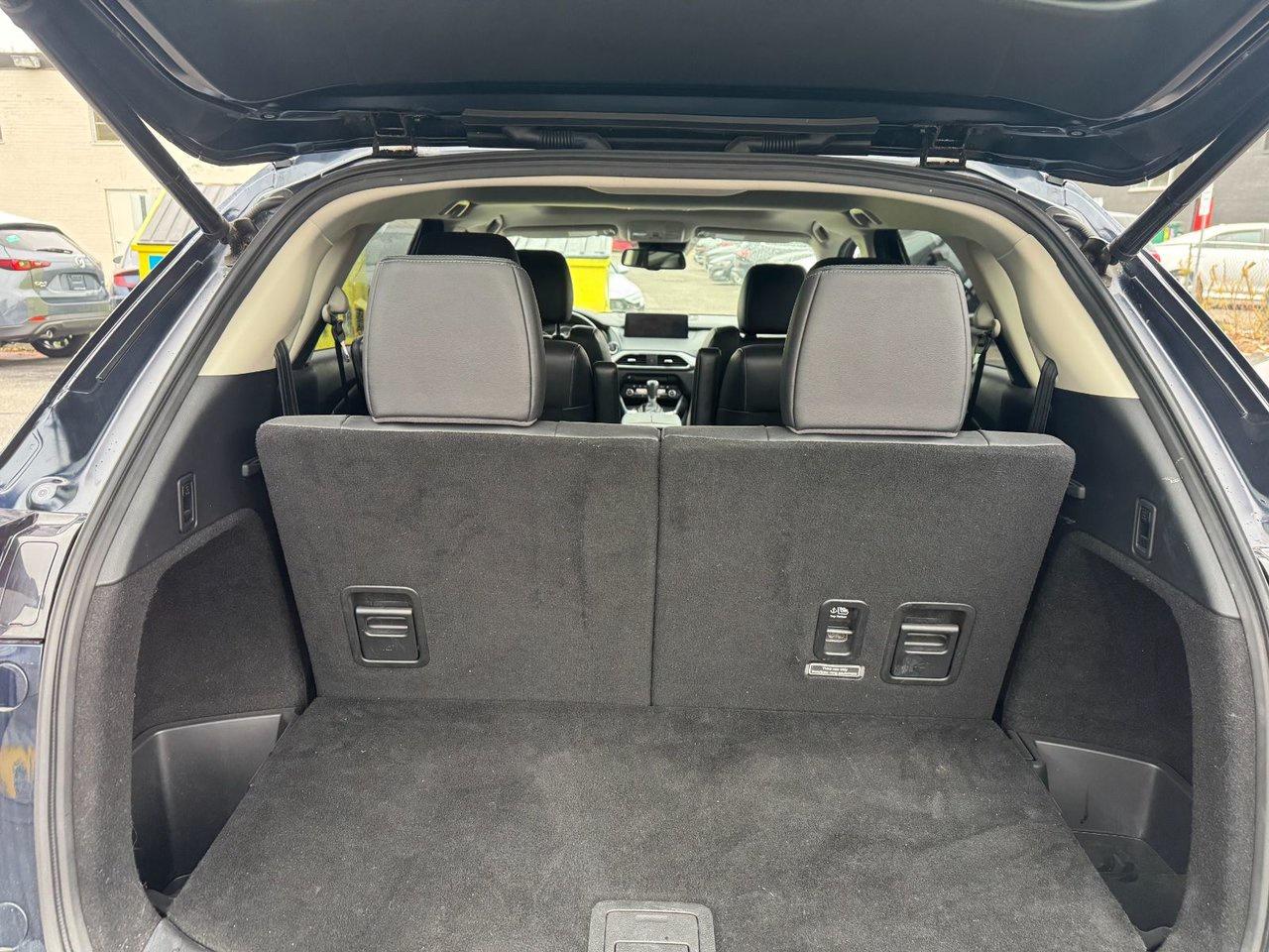 2022 Mazda CX-9 GS-L Photo2