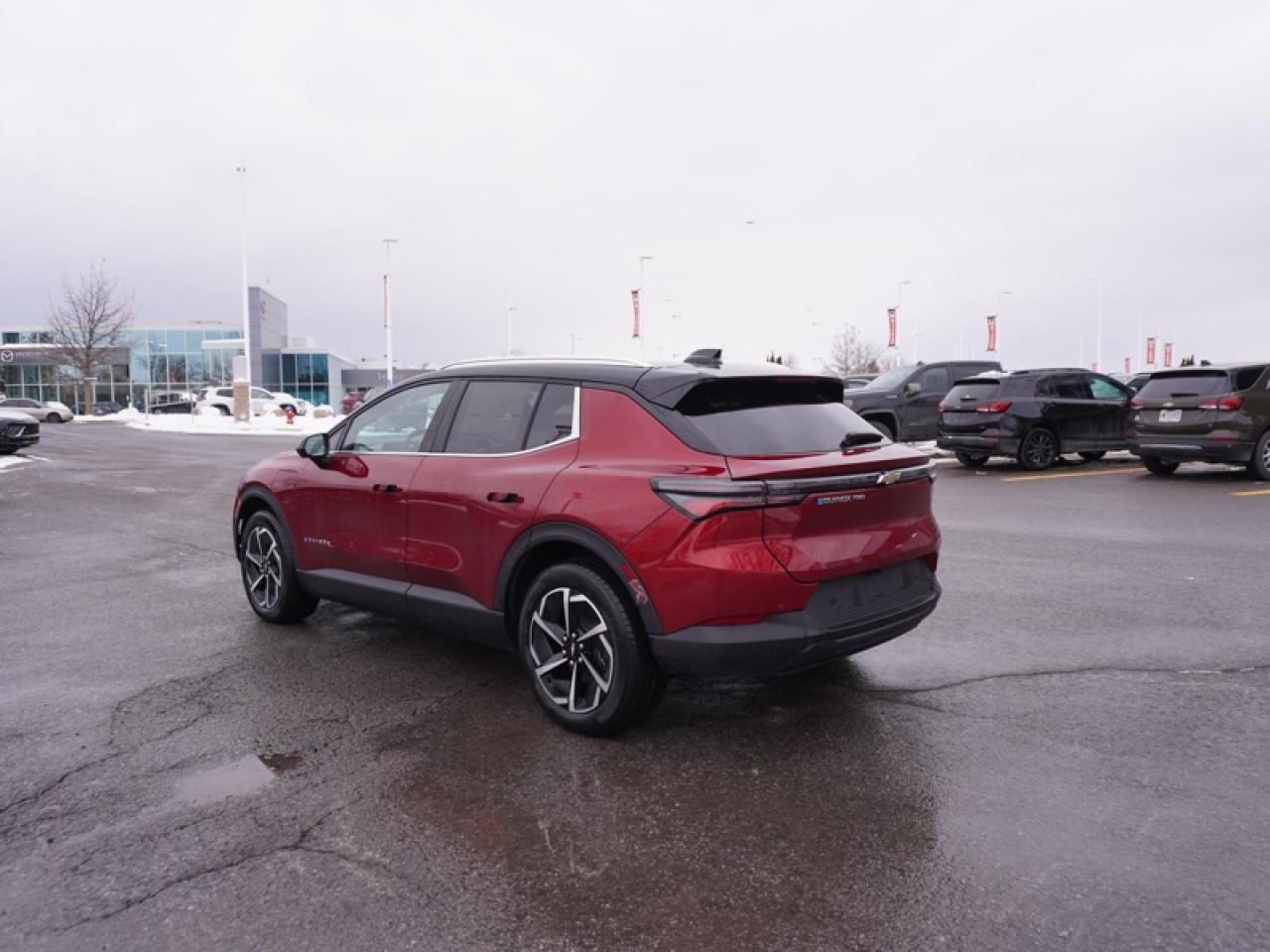 2026 Chevrolet Equinox EV LT Photo2