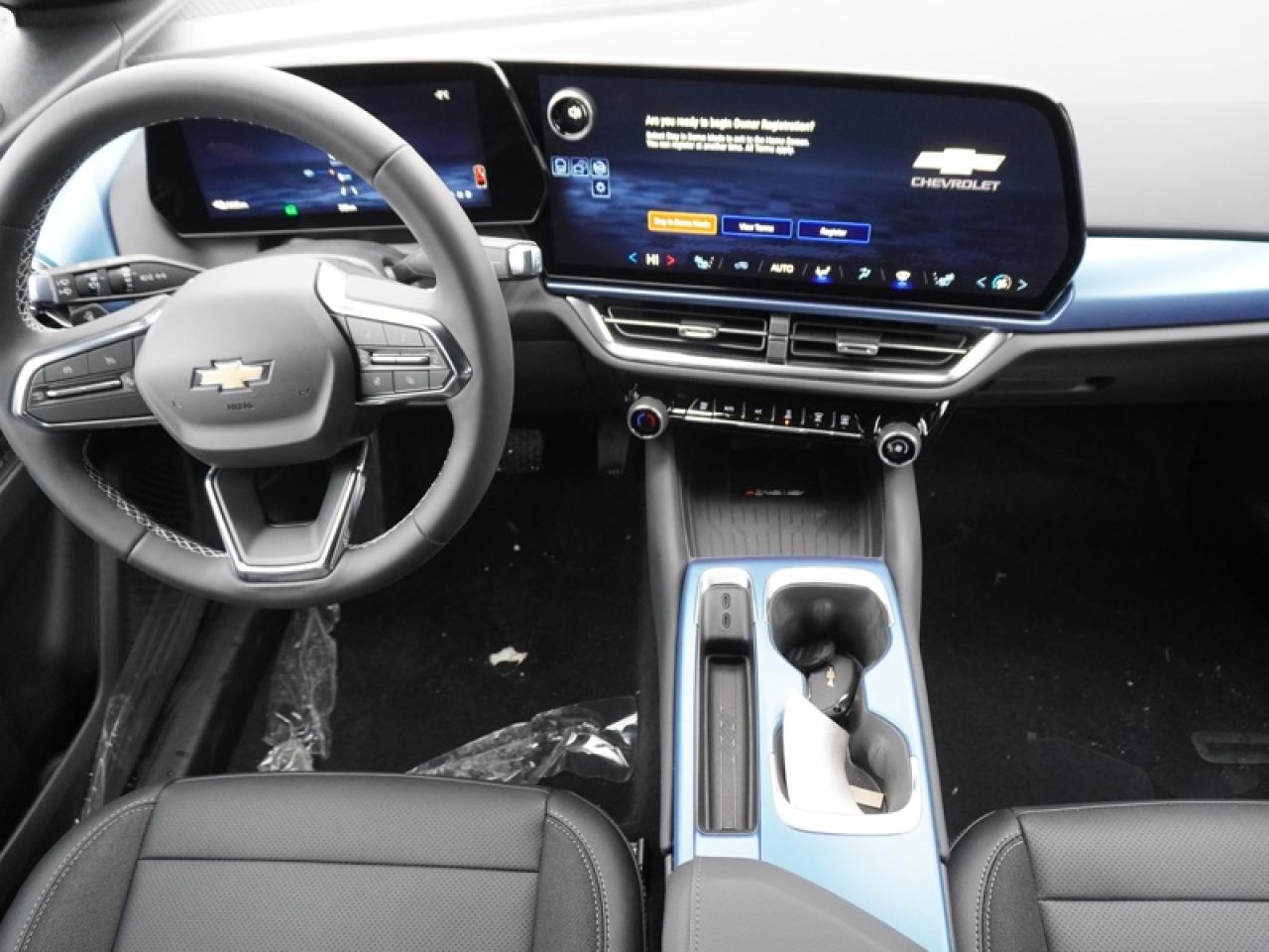 2026 Chevrolet Equinox EV LT Photo