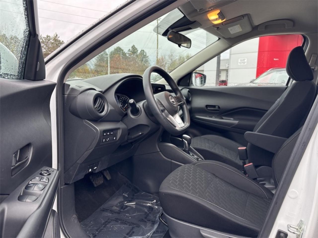 2022 Nissan Kicks S  One Owner Lease Return Photo