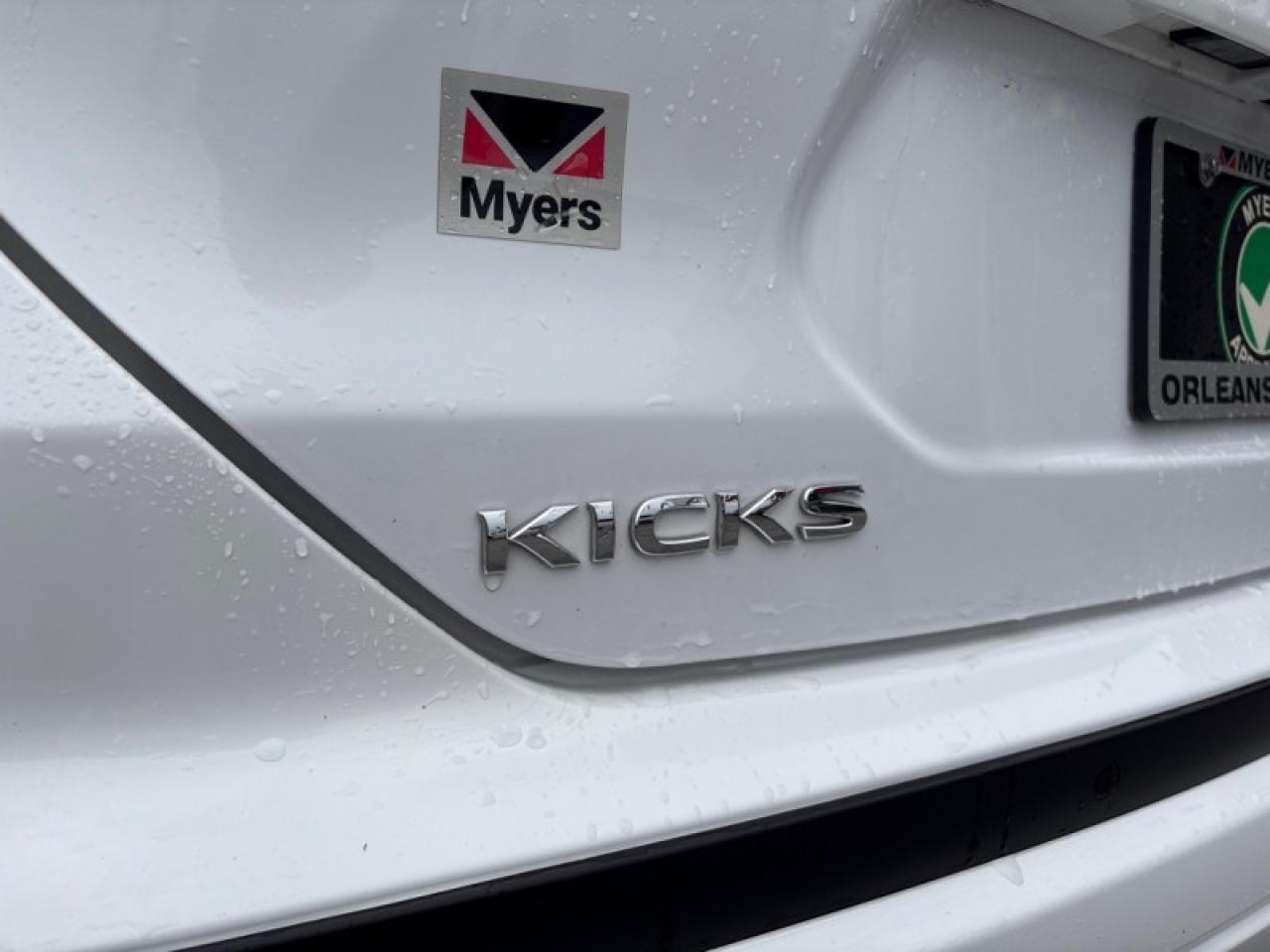 2022 Nissan Kicks S  One Owner Lease Return Photo