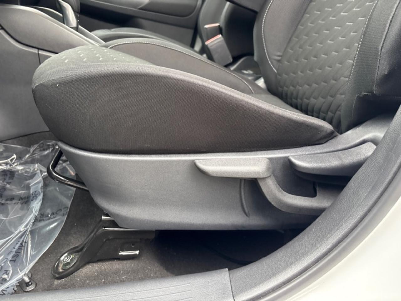 2022 Nissan Kicks S  One Owner Lease Return Photo