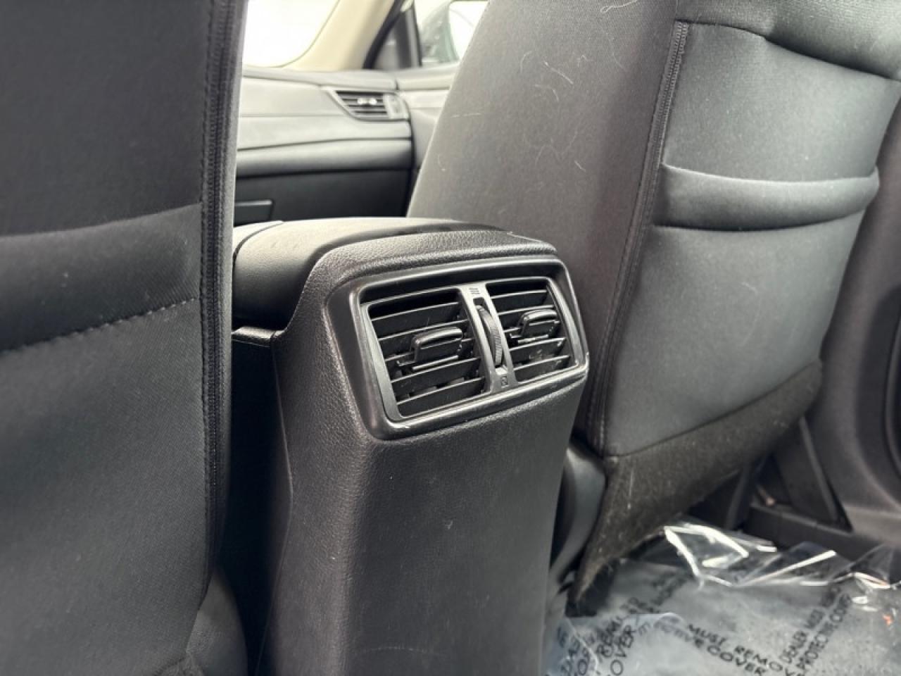 2018 Nissan Rogue S  Fresh Trade-in, Clean CARFAX Photo