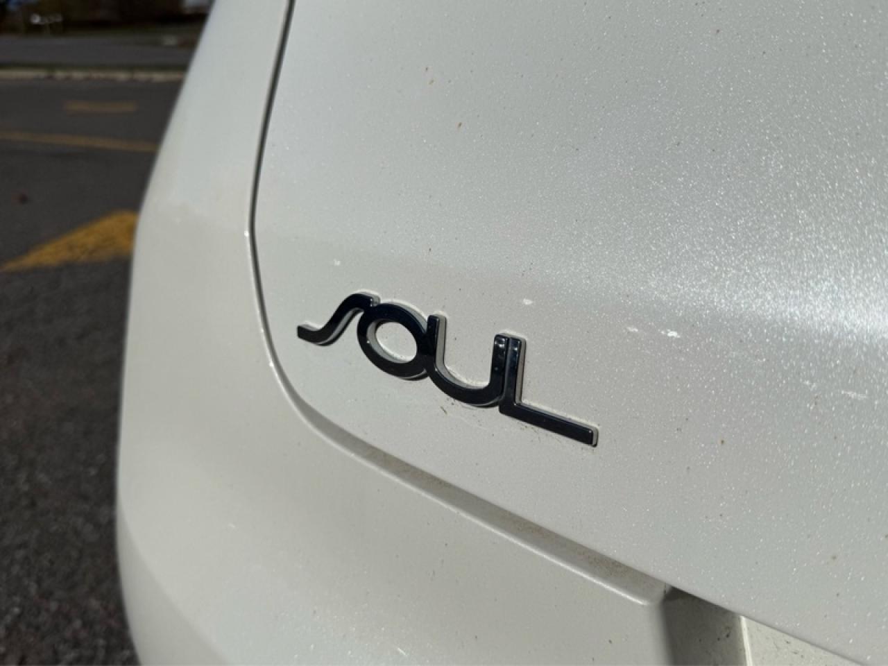 2020 Kia Soul EV Premium  - Navigation -  Apple CarPlay Photo