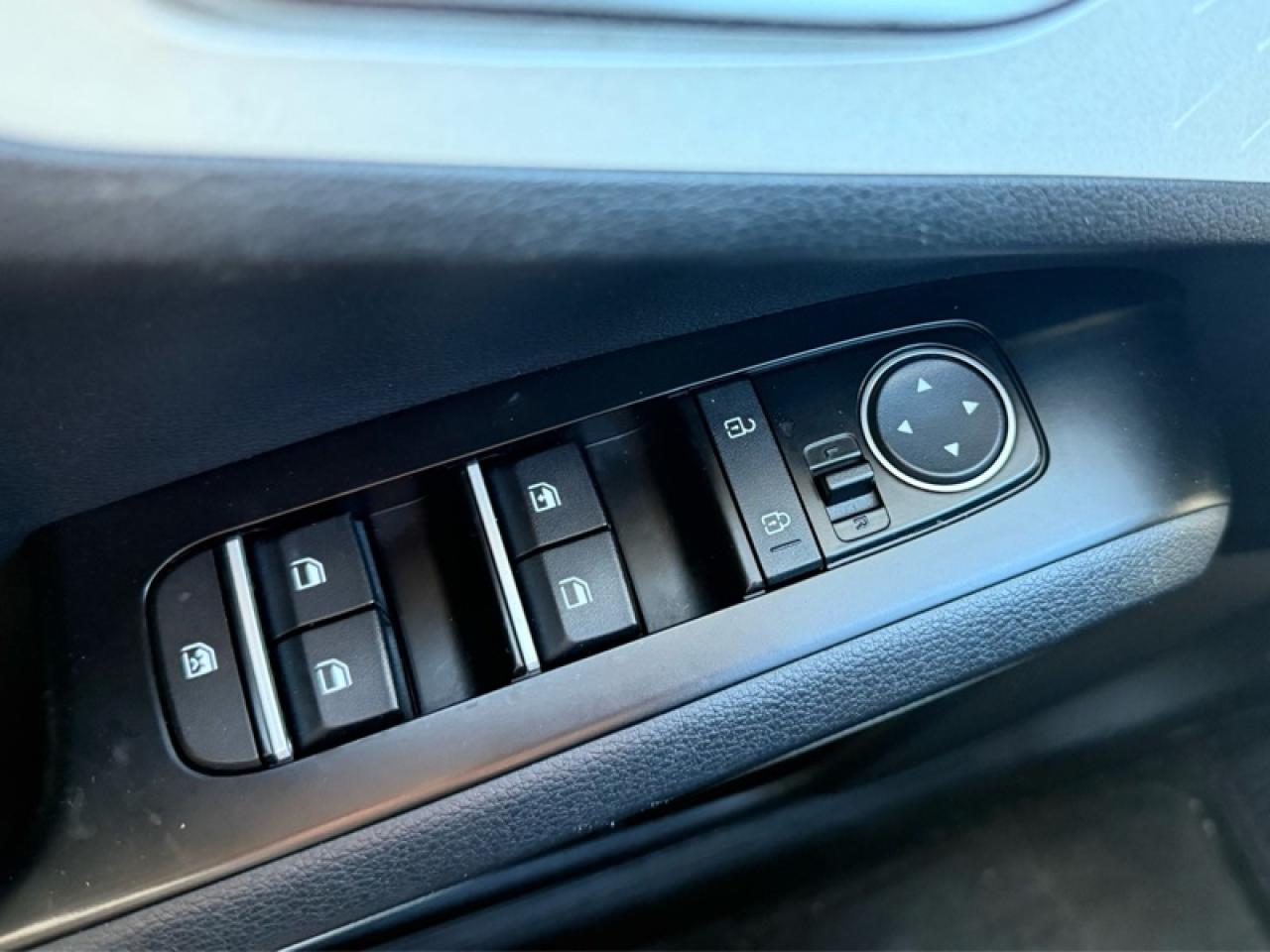 2020 Kia Soul EV Premium  - Navigation -  Apple CarPlay Photo