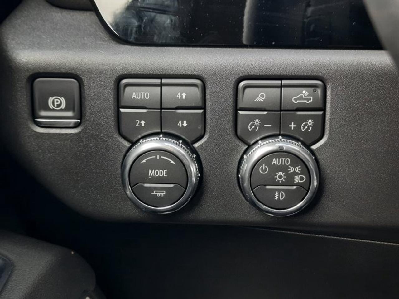 13115888