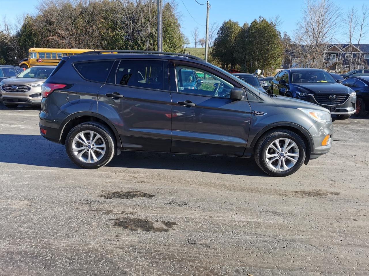 2017 Ford Escape S FWD - Photo #4