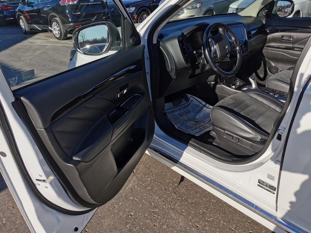 2018 Mitsubishi Outlander Phev SEL - Photo #10