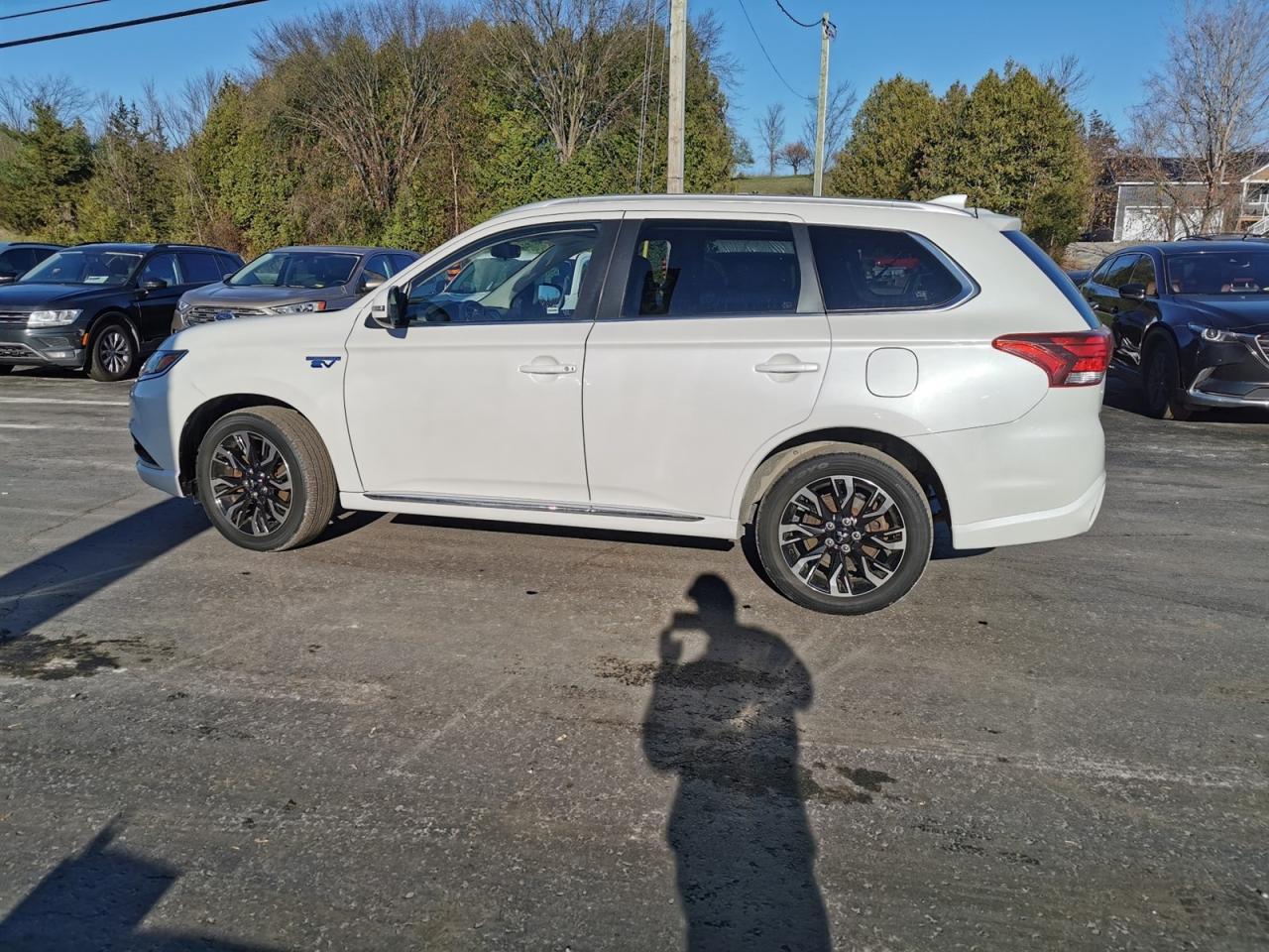 2018 Mitsubishi Outlander Phev SEL - Photo #8