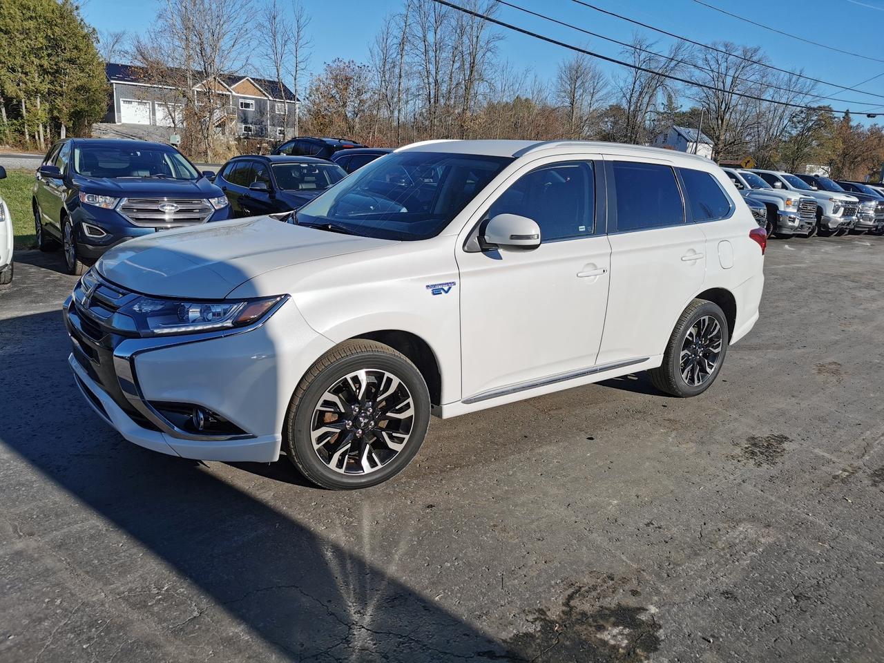 <p>NO ACCIDENTS - HYBRID - WE FINANCE - LOW KM Unleash the Power of Innovation with the 2018 Mitsubishi Outlander PHEV SEL! Discover a new level of driving excellence with this pre-owned gem at Patterson Auto Sales. The 2018 Mitsubishi Outlander PHEV SEL is not just an SUV; it's a statement. Equipped with a 2.0L L4 DOHC 16V PLUG-IN HYBRID engine, this vehicle seamlessly blends efficiency with performance, delivering a driving experience that's as dynamic as it is eco-friendly. Step inside and indulge in luxury with premium leather seating that offers unparalleled comfort for every journey. Whether you're navigating city streets or exploring the open road, the Outlander PHEV SEL ensures you do it in style and sophistication. Don't miss your chance to own this exceptional vehicle. Experience the perfect fusion of technology, comfort, and sustainability today. Visit us and take the 2018 Mitsubishi Outlander PHEV SEL for a test drive. Your adventure awaits!</p>