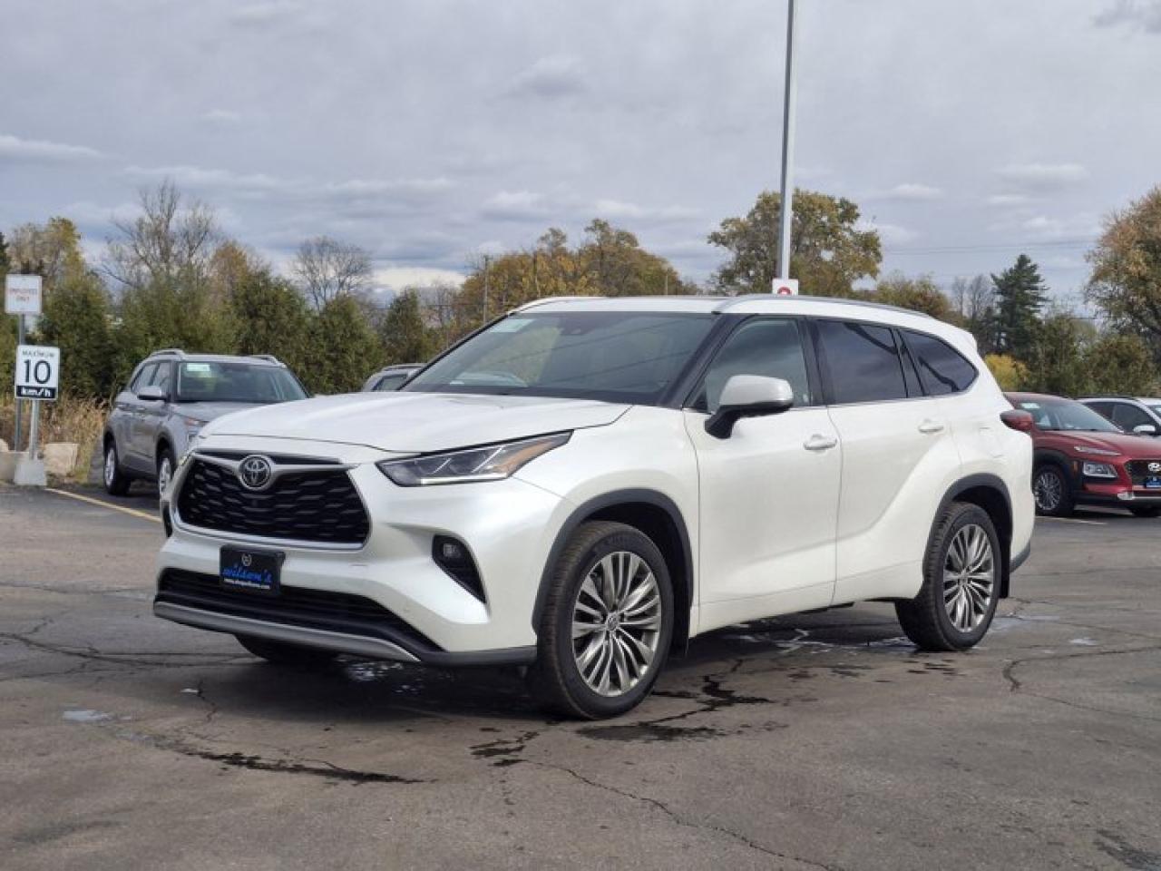 Used 2020 Toyota Highlander Platinum AWD | Leather | Pano Roof | 360 Camera | HUD | Cooled + Heated Seats | JBL Audio and More ! for sale in Guelph, ON