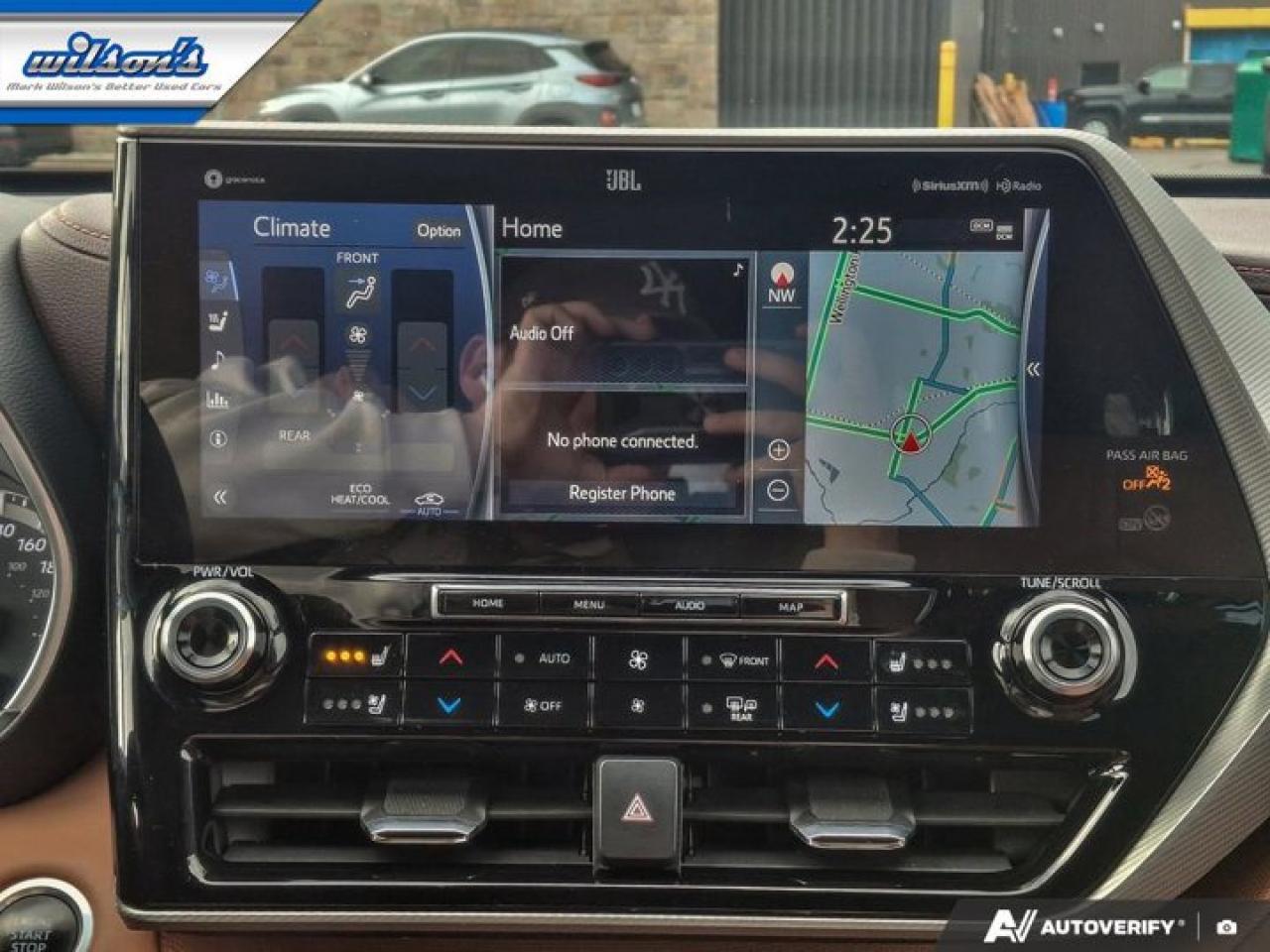 2020 Toyota Highlander Platinum AWD | Leather | Pano Roof | 360 Camera | HUD | Cooled + Heated Seats | JBL Audio and More ! Photo