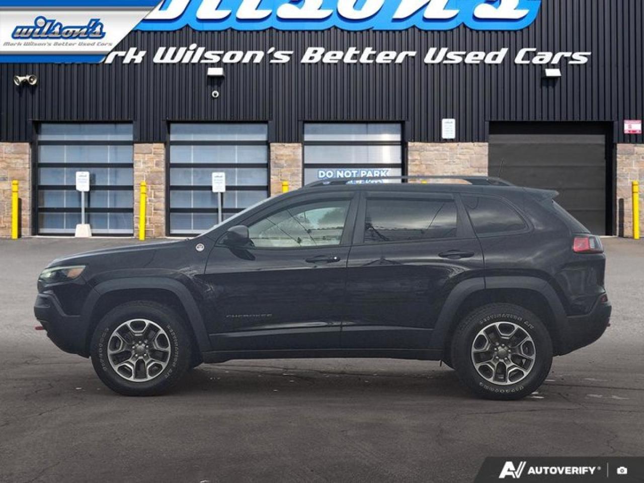 2020 Jeep Cherokee Trailhawk 4WD | Leather Trim | Nav | CarPlay & Android Auto | Htd Seats & Steering & More ! Photo