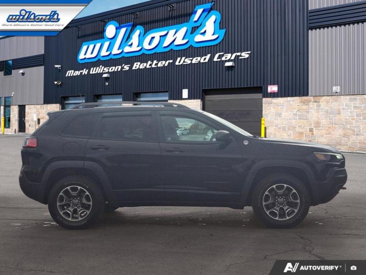 2020 Jeep Cherokee Trailhawk 4WD | Leather Trim | Nav | CarPlay & Android Auto | Htd Seats & Steering & More ! Photo