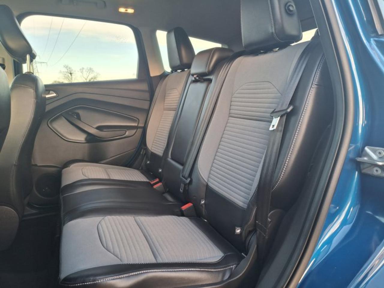 2019 Ford Escape Titanium 4WD | Tow Pkg | Leather Trim | Pano Roof | Sport Appearance Pkg | Nav | Htd Seats and More! Photo