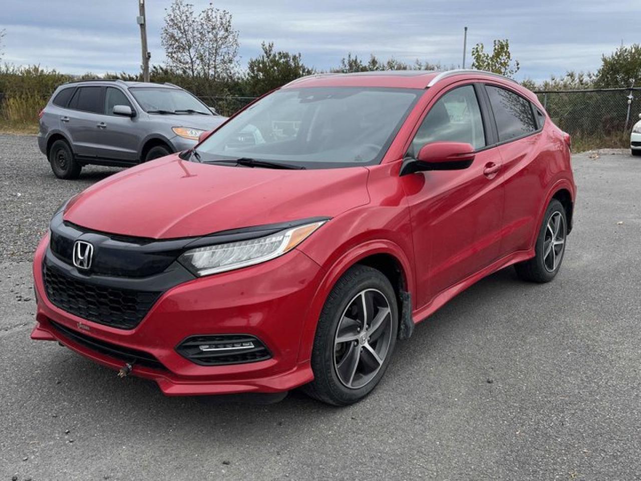Used 2019 Honda HR-V Touring AWD | Leather | Sunroof | Nav | Adaptive Cruise | Heated Seats | and More ! for sale in Guelph, ON
