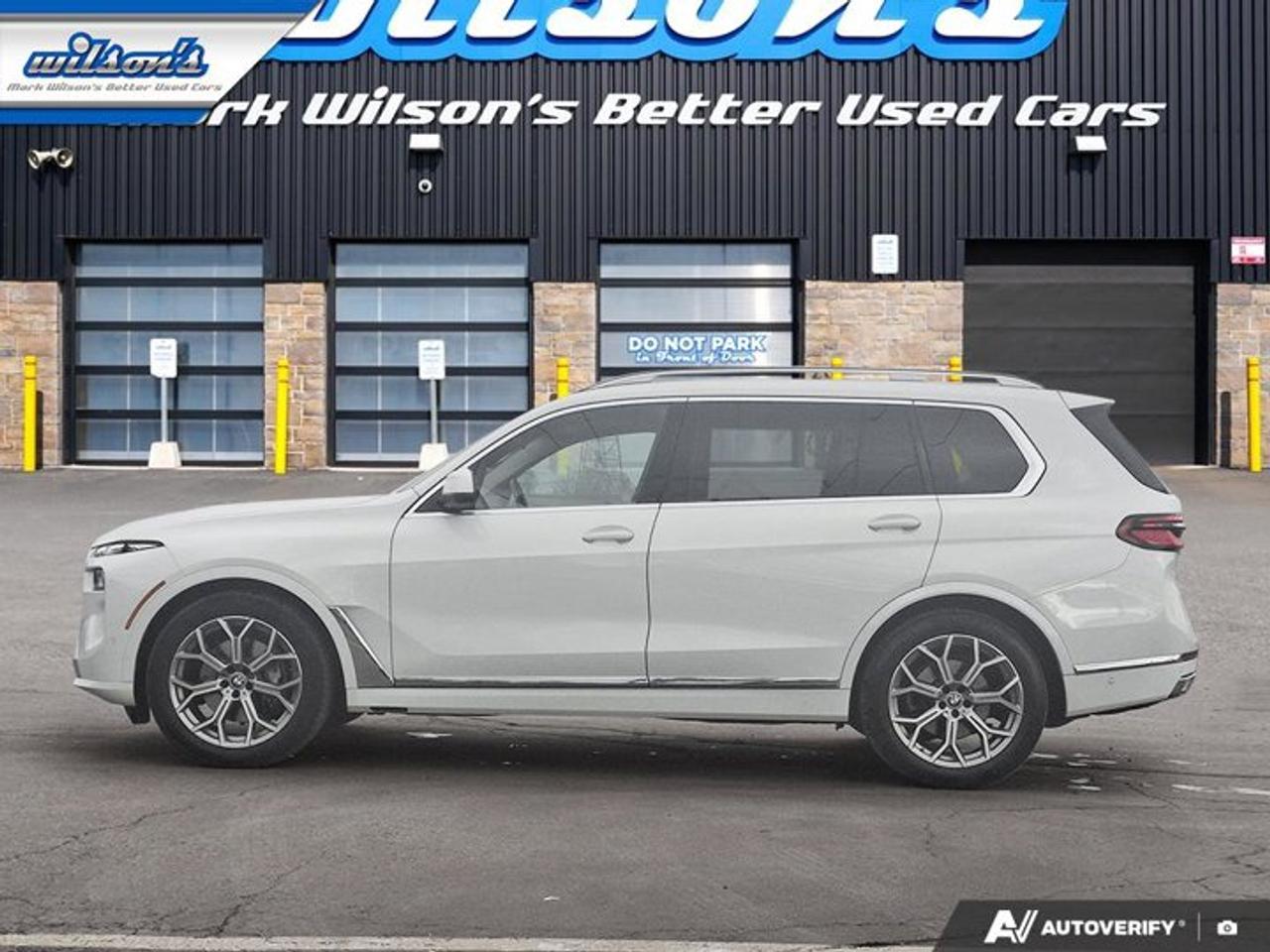 2023 BMW X7 xDrive40i | Premium Enhanced | HUD | Nav | Pano Roof | 3rd Row | 360 Camera | Leather and More ! Photo