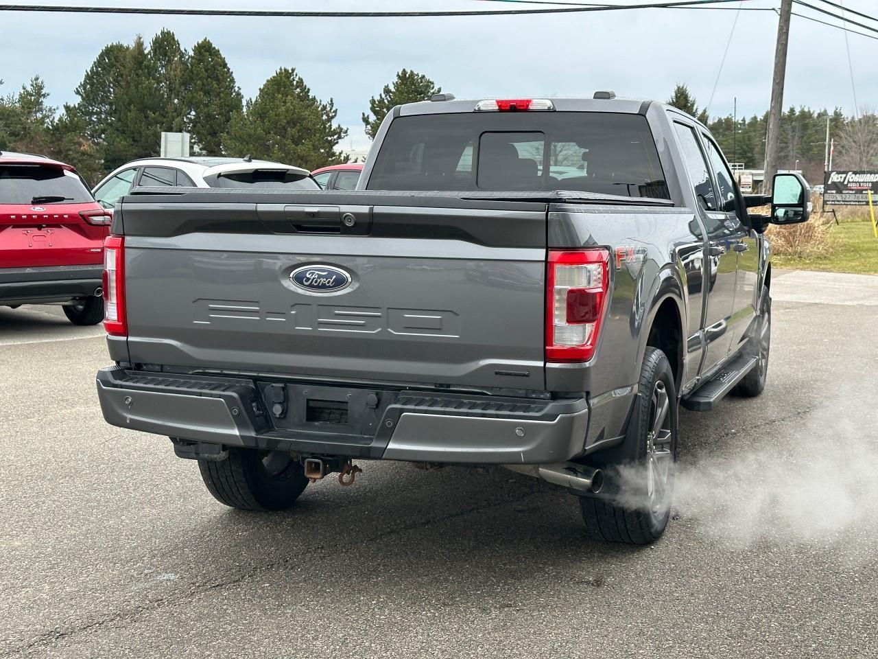 2021 Ford F-150 Lariat 4WD SuperCrew 5.5' Box Photo