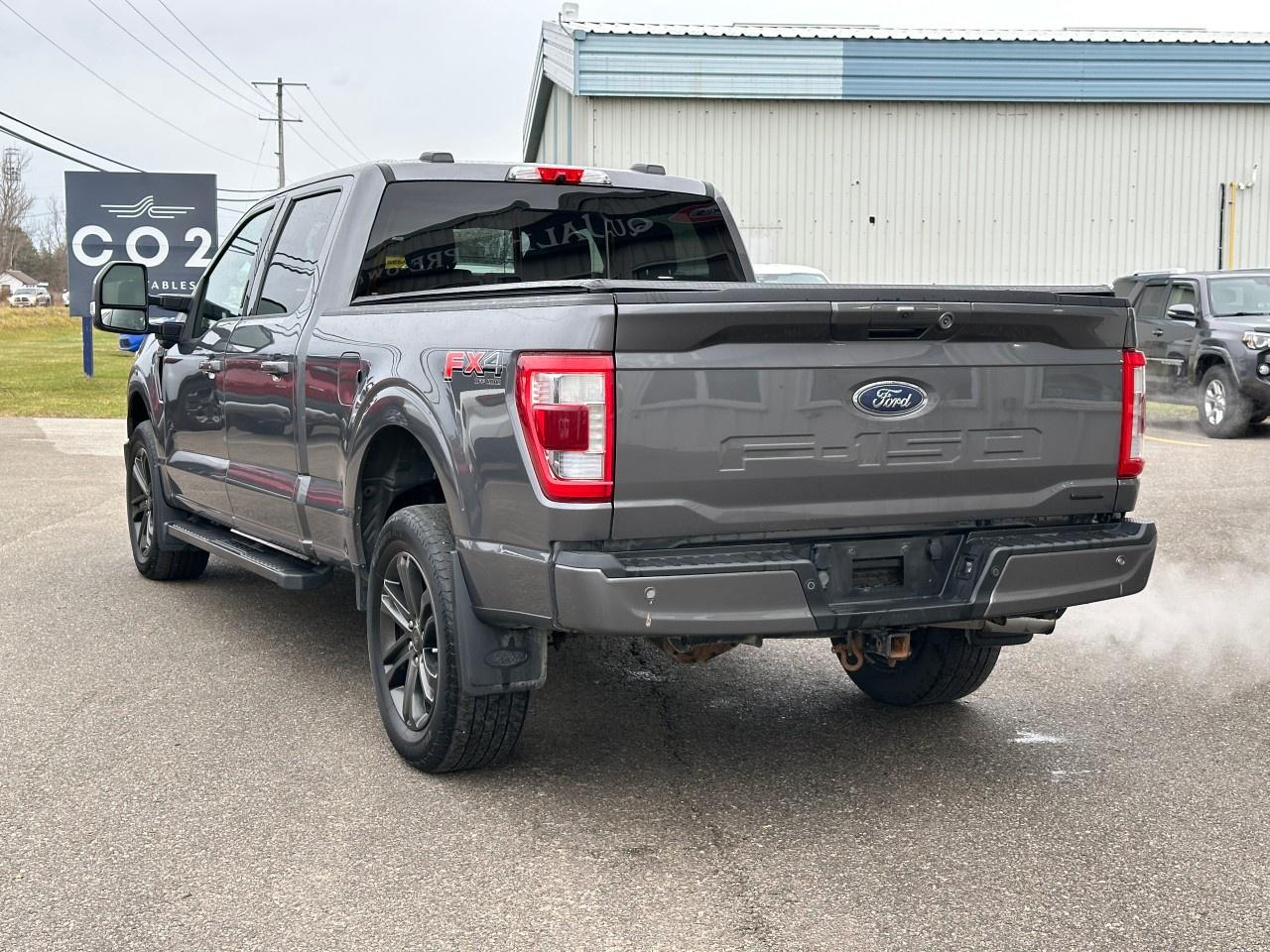 2021 Ford F-150 Lariat 4WD SuperCrew 5.5' Box Photo