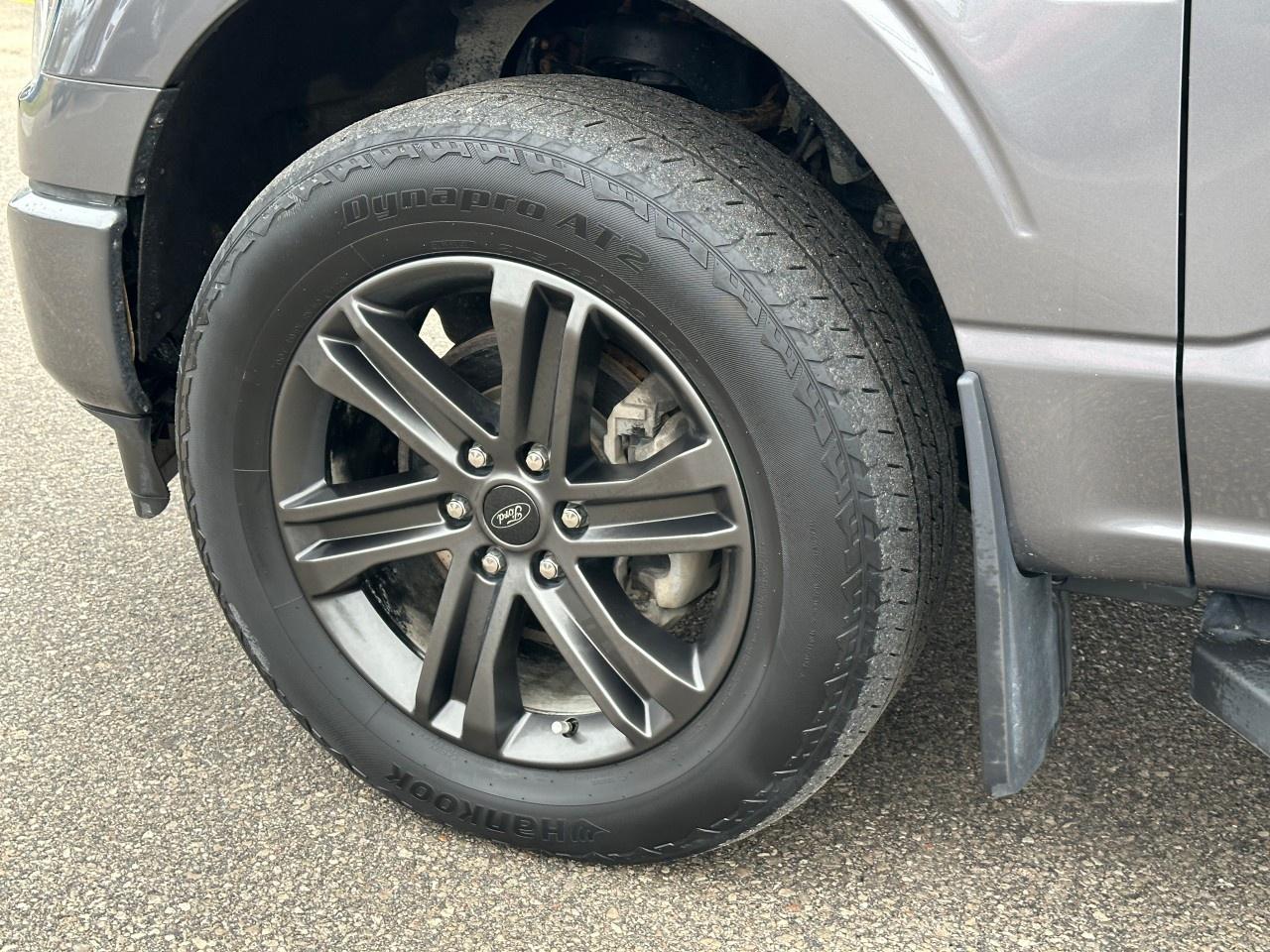 2021 Ford F-150 Lariat 4WD SuperCrew 5.5' Box Photo