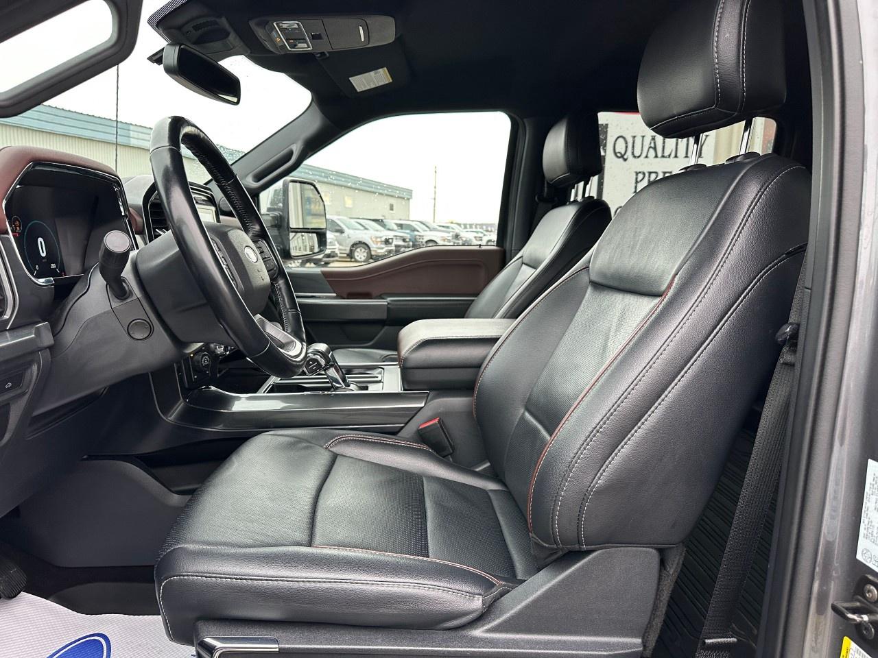 2021 Ford F-150 Lariat 4WD SuperCrew 5.5' Box Photo