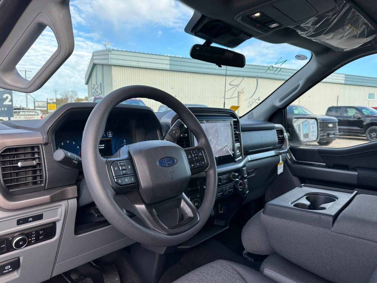 2025 Ford F-150 XLT 4WD SuperCrew 6.5' Box Photo